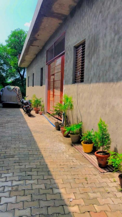 Spot On Hotel Masuri Meerut Exterior foto